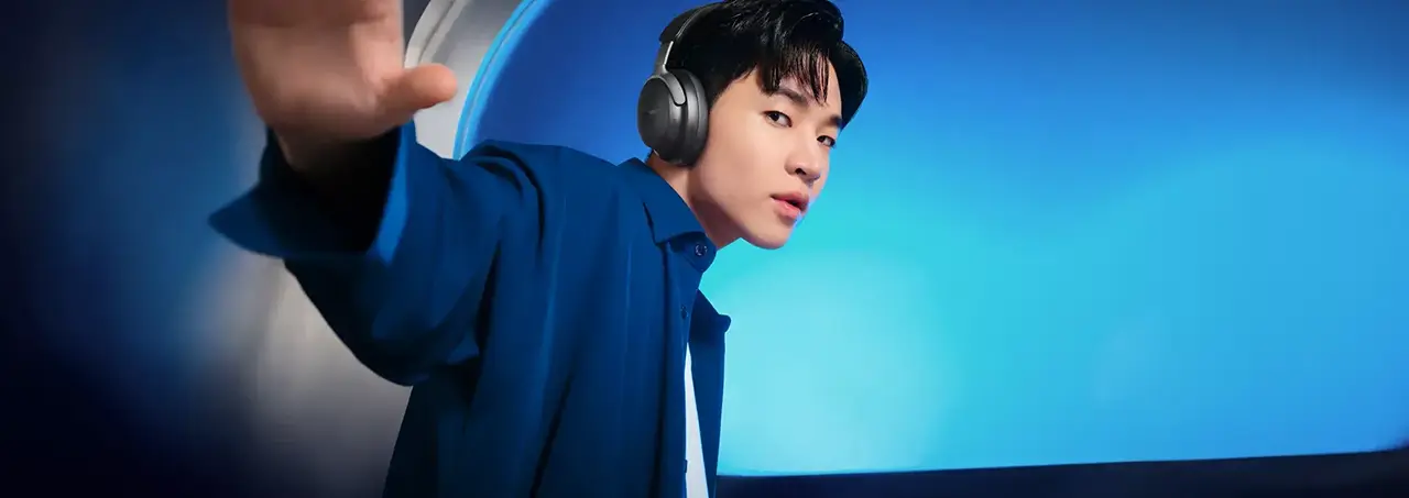 stories - Một ngày cùng tai nghe khử tiếng ồn - Bose QuietComfort Ultra Headphones