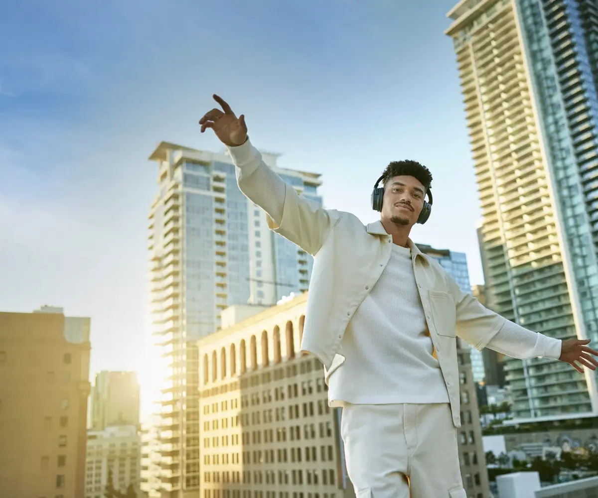 stories - Tai nghe nhét tai hay chụp tai: tìm cặp tai nghe hoàn hảo cho bạn