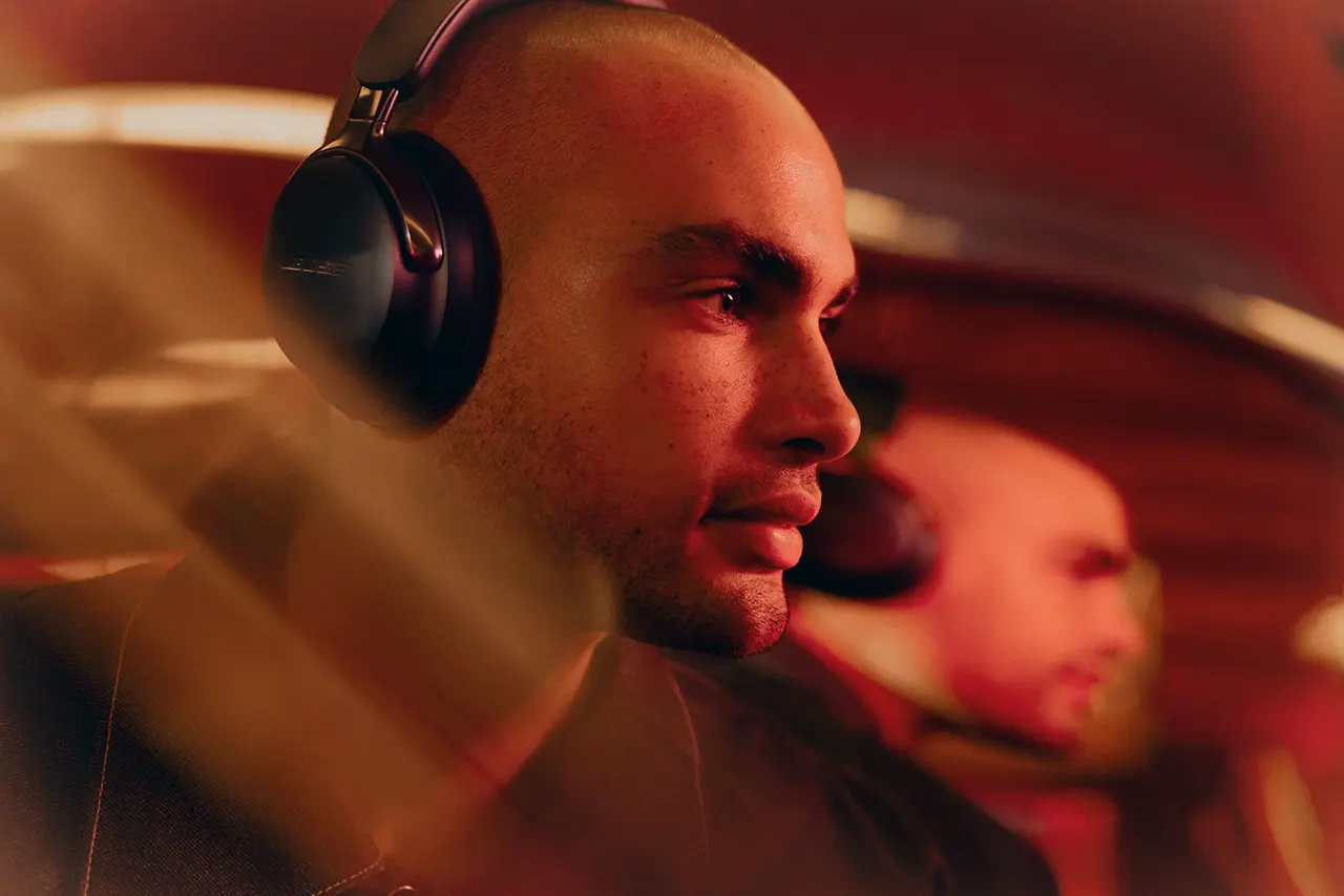 product - Tai nghe chống ồn Bose QuietComfort Ultra Headphones 2, màu Đen / Black