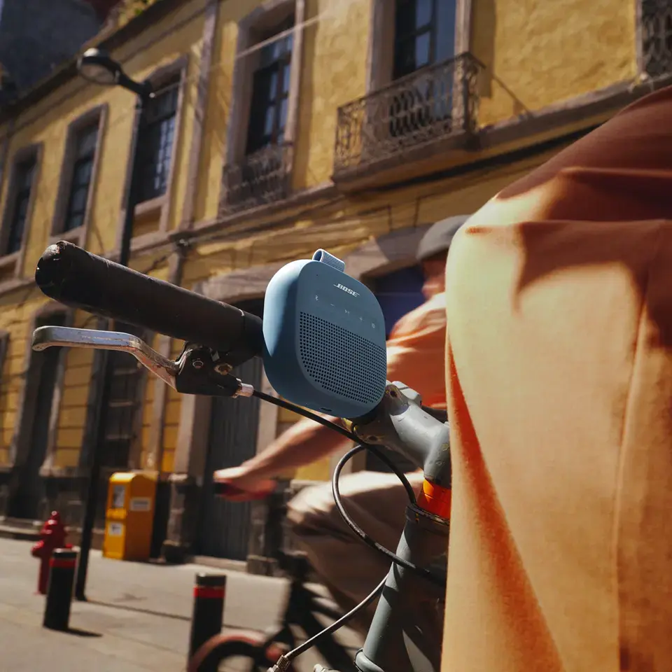 product - Loa Bluetooth Bose SoundLink Micro 2 , màu Xanh Lam / Blue Dusk